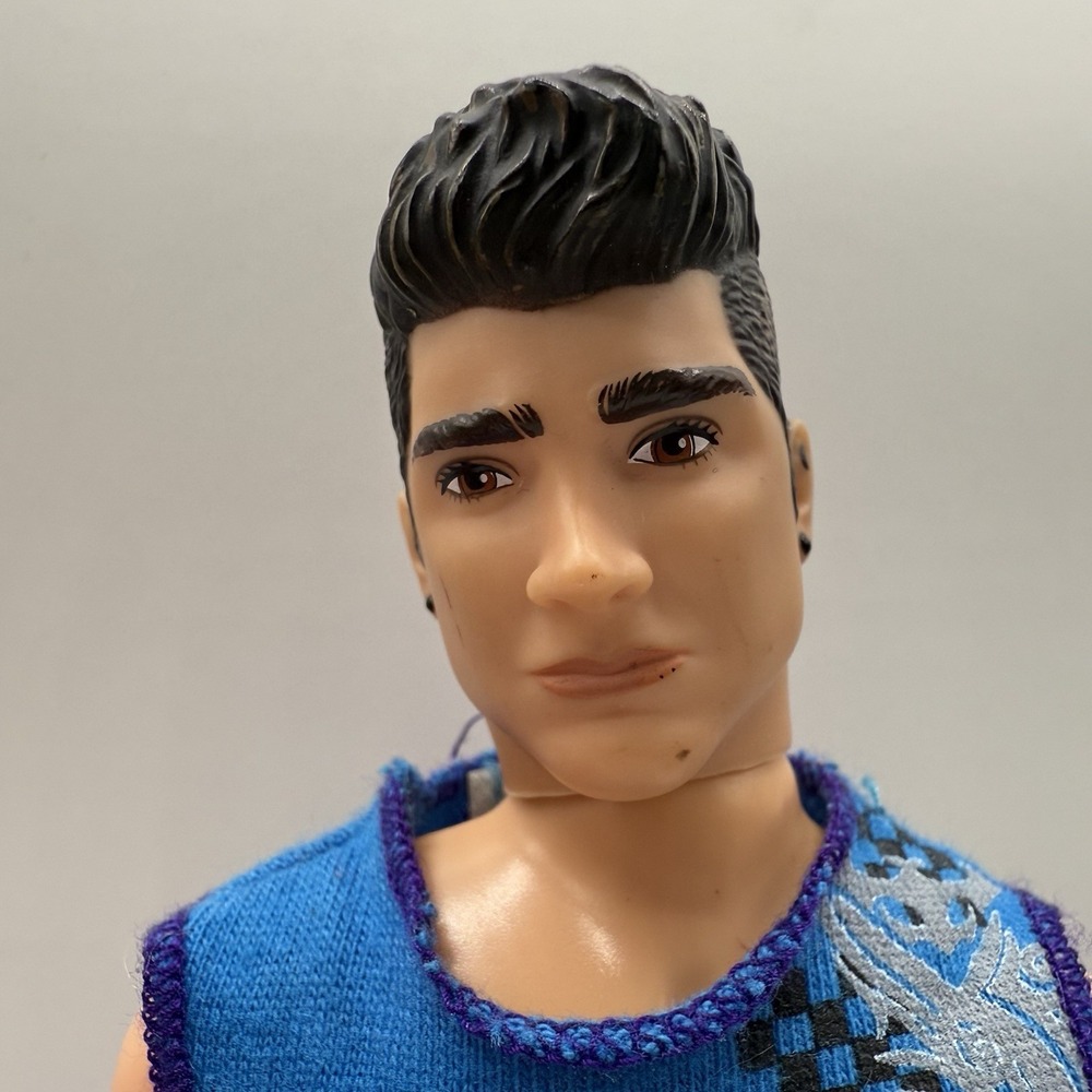 One Direction Doll Set 2011 2012 Harry Louis Liam Zayn Niall Dolls Toys - Picture 5 of 16